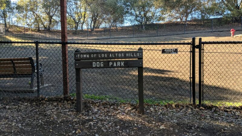 Los Altos Hills Dog Park - Los Altos Hills, CA