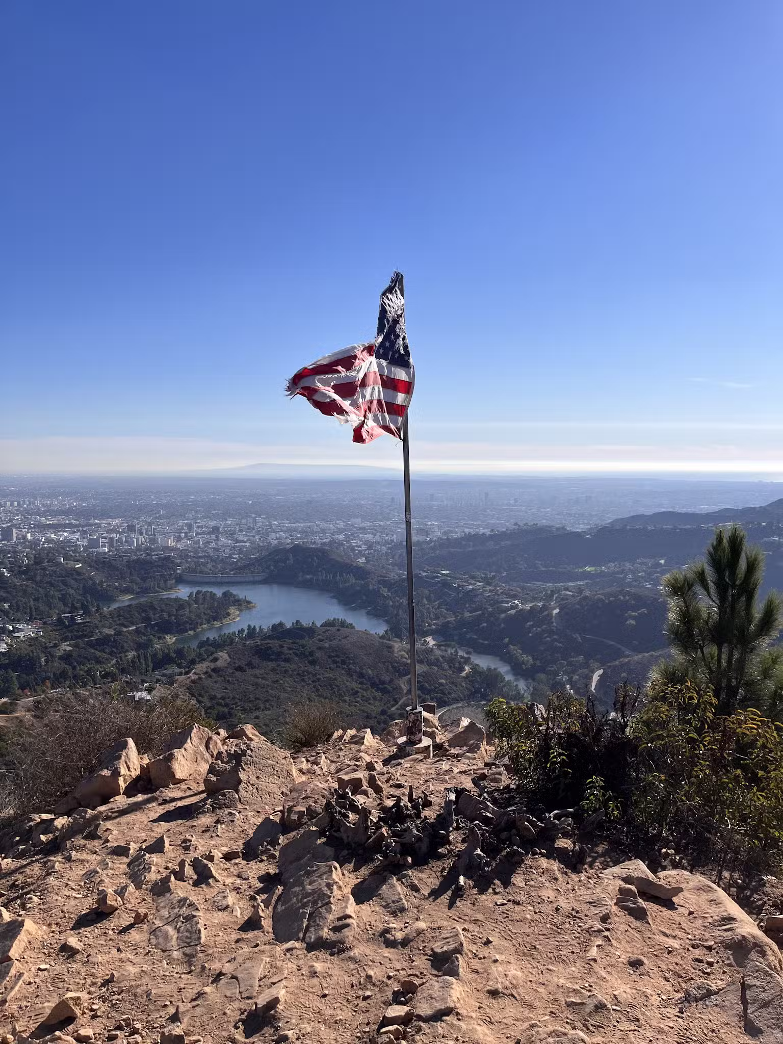 Lake Hollywood Reservoir Walking Trail - Los Angeles, CA