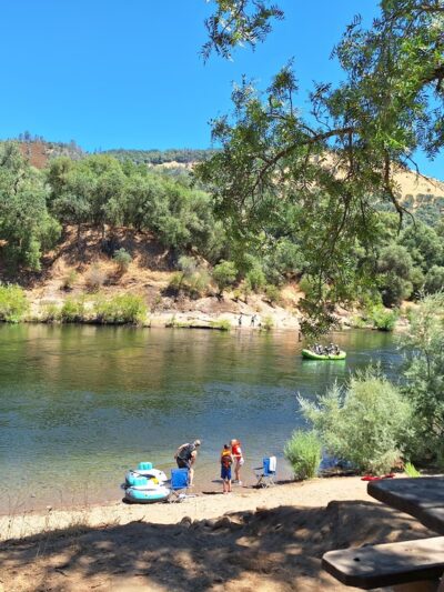 Day Use and River Access Parking - Lotus, CA