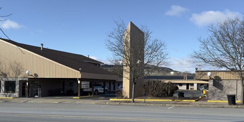 Mansfield Inn - Mansfield, PA