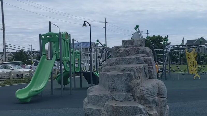 Bayside Cove - Mantoloking, NJ