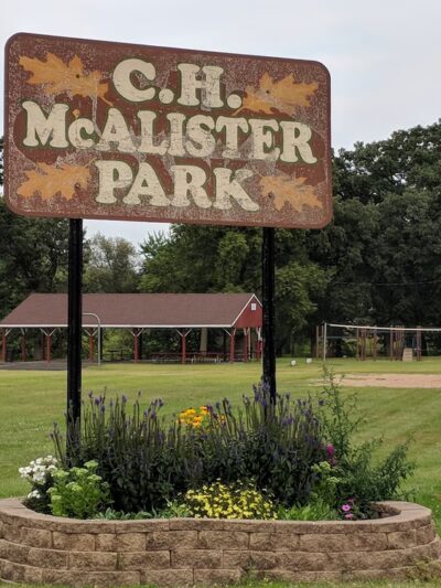 CH McAlister Park - Mapleview, MN