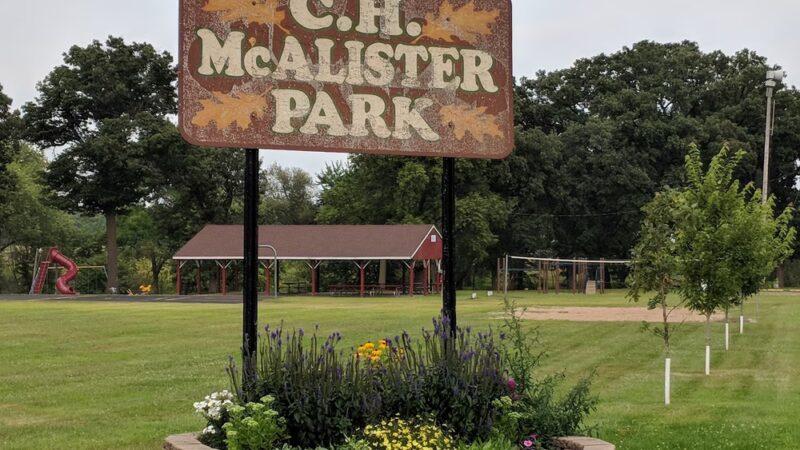CH McAlister Park - Mapleview, MN