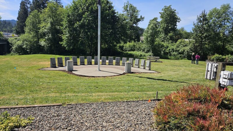 Lee Downing Veterans Memorial Park - Marcola, OR