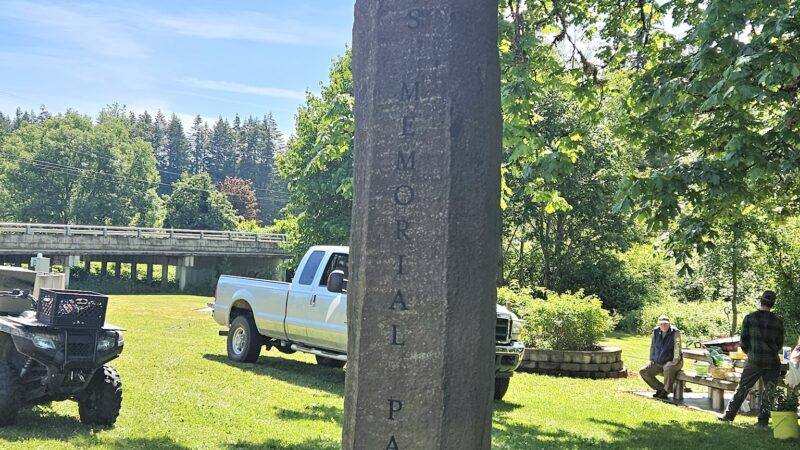 Lee Downing Veterans Memorial Park - Marcola, OR