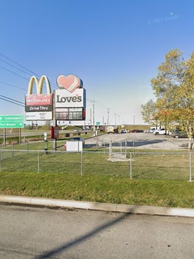 Dog Park at Love's Travel Stops - Marion, IN