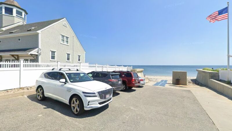 Fieldston Beach Parking - Marshfield, MA