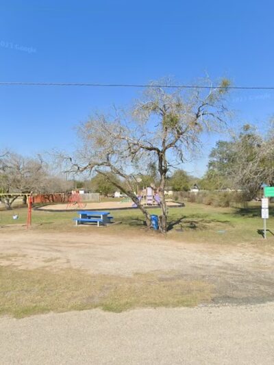 Monsebais Park - Mathis, TX