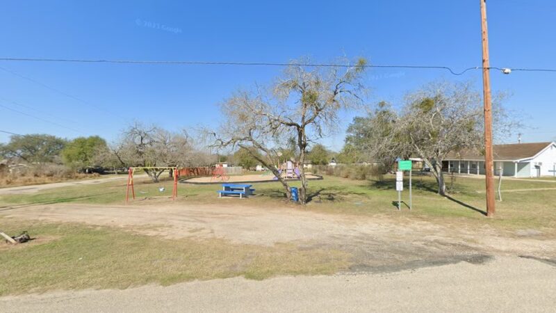 Monsebais Park - Mathis, TX