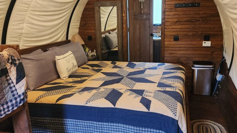 Rooterville Animal Sanctuary - Melrose, FL