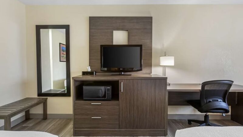 Best Western Superstition Springs Inn - Mesa, AZ