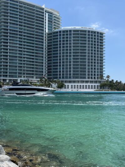 Haulover Park Bayside Picnic Area - Miami Beach, FL