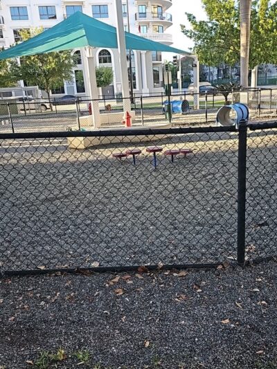 Dadeland Dog Park - Miami, FL