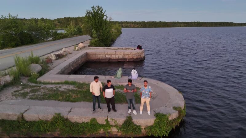 Between the Lakes - Middleborough, MA