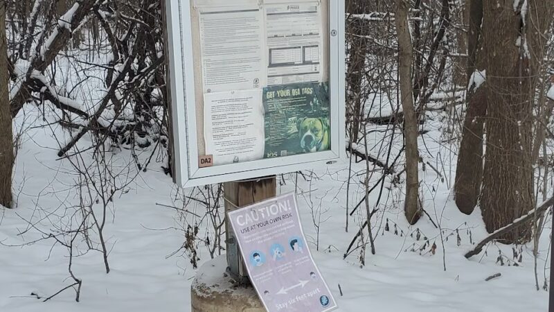 Granville Dog Exercise Area Parking - Milwaukee, WI