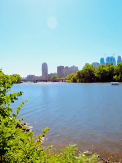 Mississippi Walking Trail - Minneapolis, MN