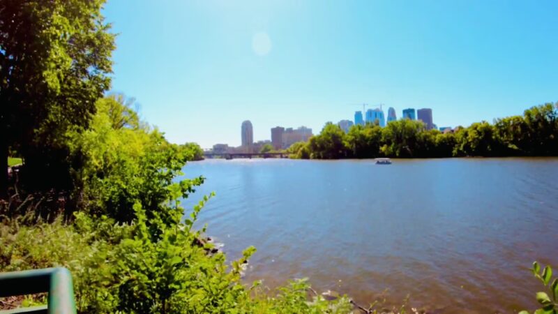 Mississippi Walking Trail - Minneapolis, MN