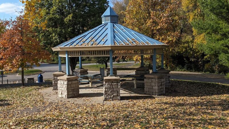 Meadow Neighborhood Park and Community Preserve - Minnetonka, MN