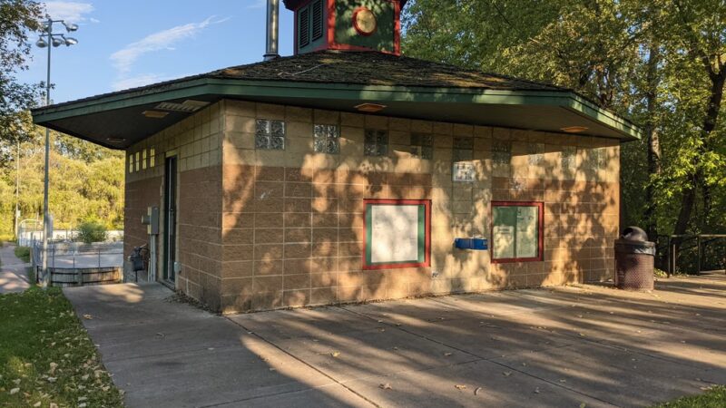 Meadow Neighborhood Park and Community Preserve - Minnetonka, MN