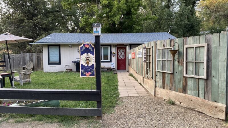 The Cozy Cottage - Miramonte, CA