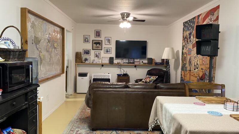 The Cozy Cottage - Miramonte, CA