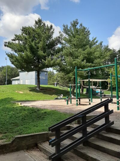 Moncure Park - Montclair, VA