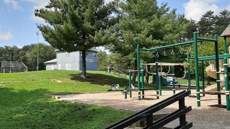Moncure Park - Montclair, VA