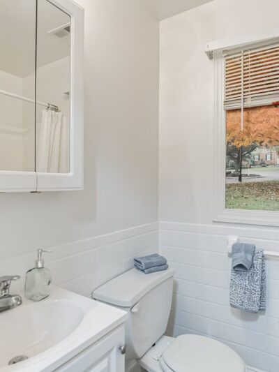 Village Square Apartments - Mt Holly, NJ