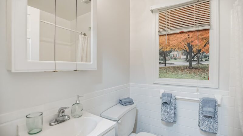 Village Square Apartments - Mt Holly, NJ