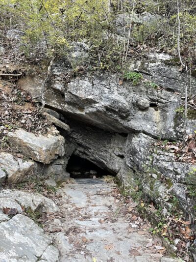 Natural Bridge State Park Blue Ridge Trailhead - Natural Bridge, VA