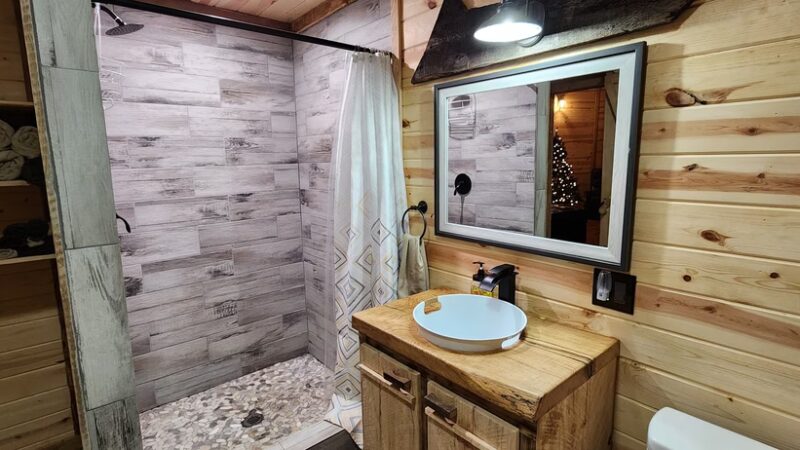 Walker Creek Farms & Cabins - Nebo, WV