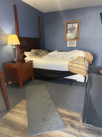 Deluxe Motel - Neligh, NE