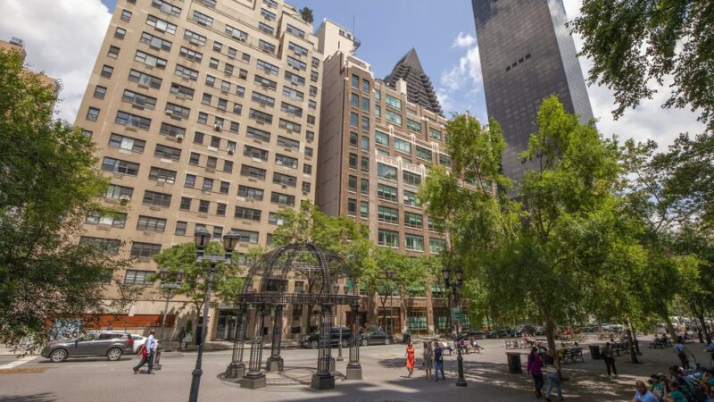 Dag Hammarskjöld Plaza - New York, NY