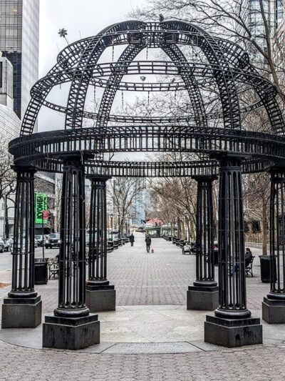 Dag Hammarskjöld Plaza - New York, NY