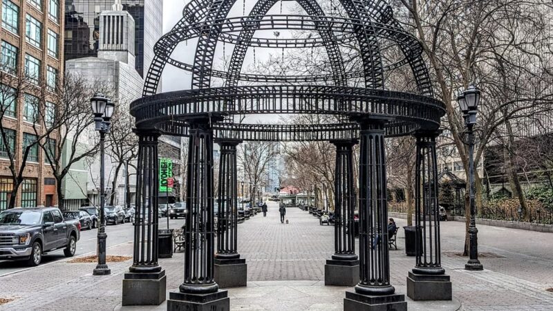 Dag Hammarskjöld Plaza - New York, NY