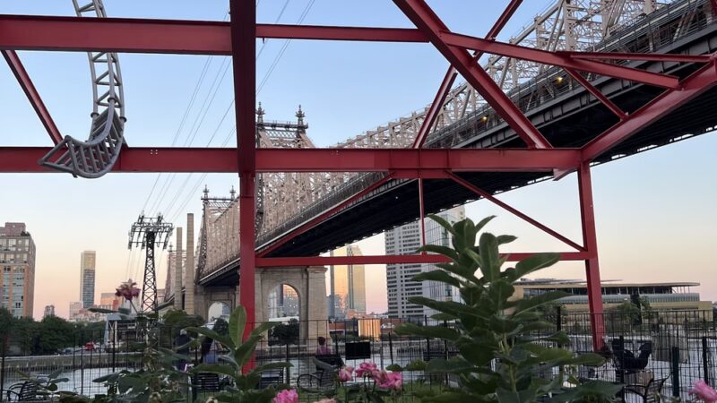 East River Roundabout - New York, NY