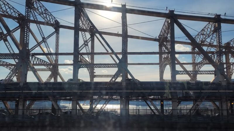 East River Roundabout - New York, NY