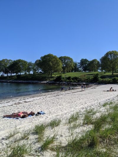 Hole In The Wall Beach - Niantic, CT