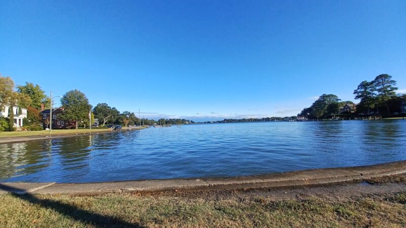 Cambridge Crescent Dog Park - Norfolk, VA