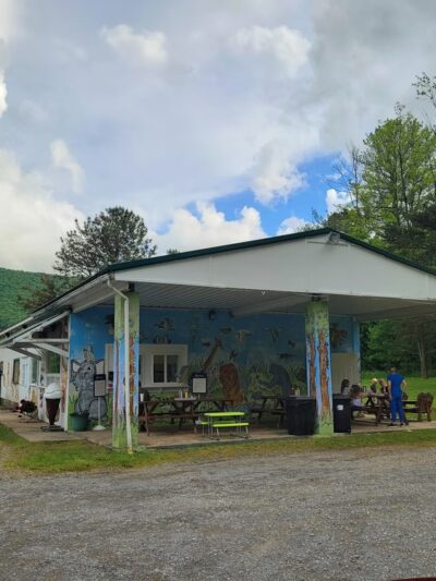 Lions Den - North Bend, PA