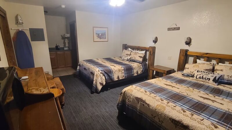 South Platte Cabins & Kennels - Ogallala, NE