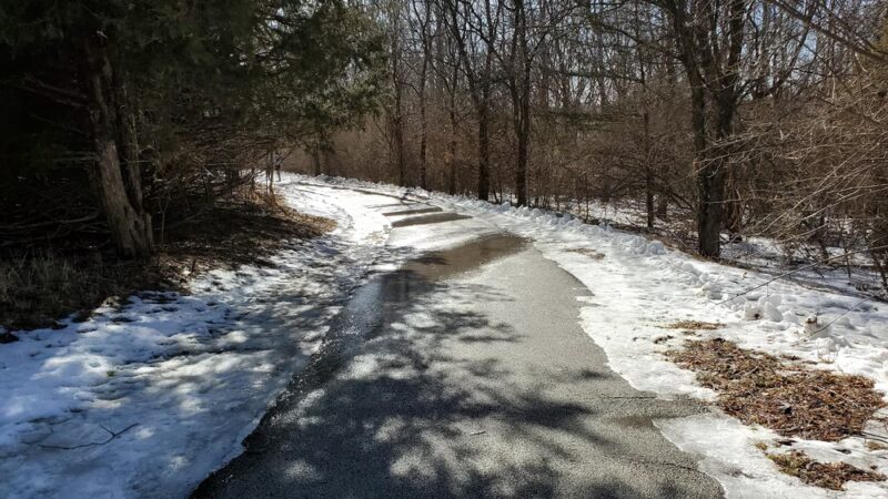 Zorinsky Lake Trail - North Trailhead - Omaha, NE