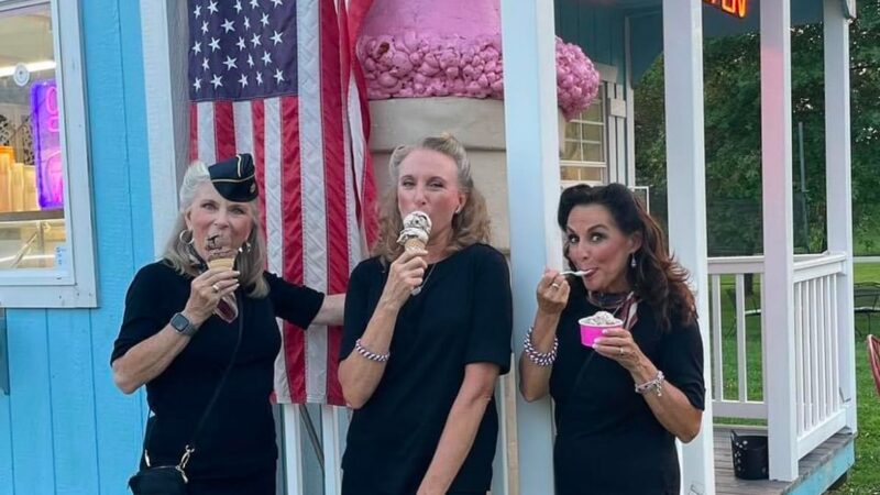 Hometown Scoops - Orleans, IN