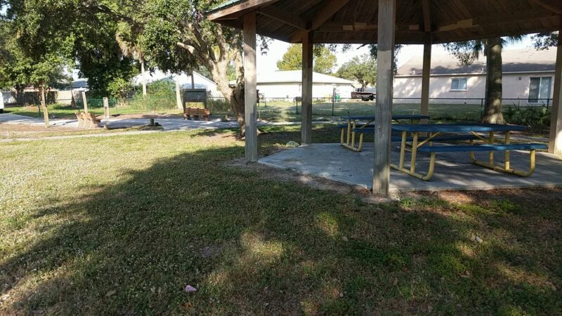 Hydrant Park - Palmetto, FL