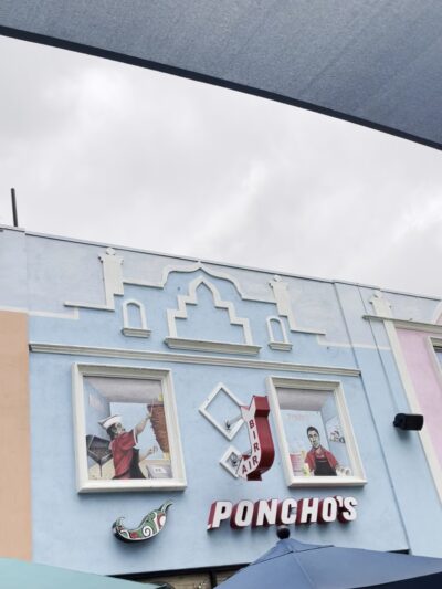 Plaza Del Valle - Panorama City, CA