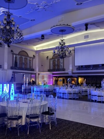 Plaza Del Valle - Panorama City, CA