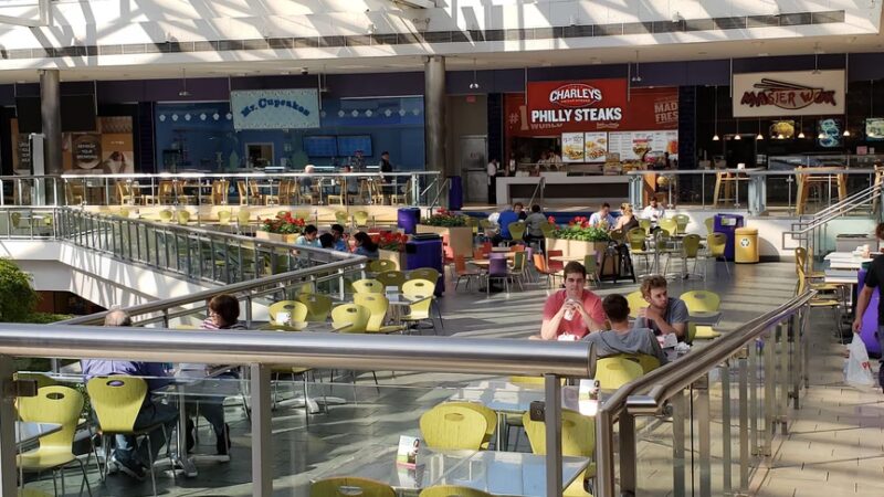 Paramus Park Food Court - Paramus, NJ