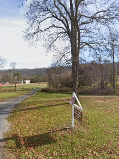 Paw Paw Municipal Park - Paw Paw, WV