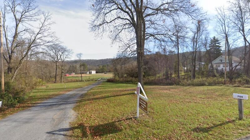 Paw Paw Municipal Park - Paw Paw, WV