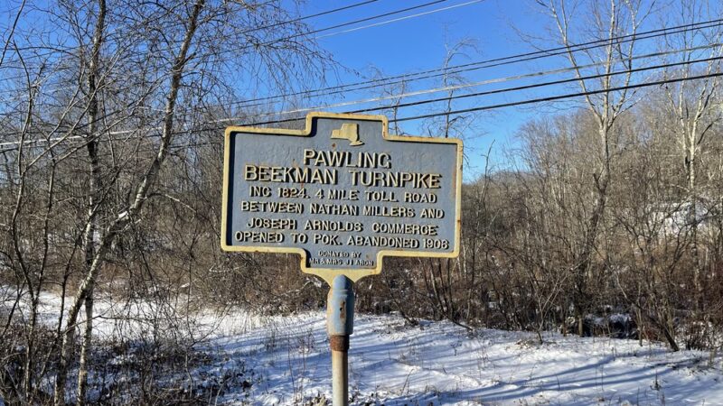Appalachian Trailhead for Nuclear Lake - Pawling, NY